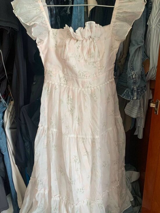 Dresses & Skirts - Pink Floral Puff Sleeve Midi Dress